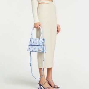 La jupe Valérie Jacquemus